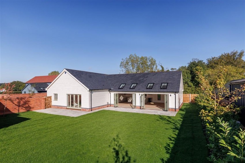 Images for MEADOW VIEW, Epping Lane, Stapleford Tawney,