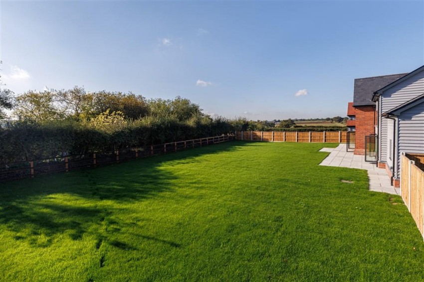 Images for MEADOW VIEW, Epping Lane, Stapleford Tawney,
