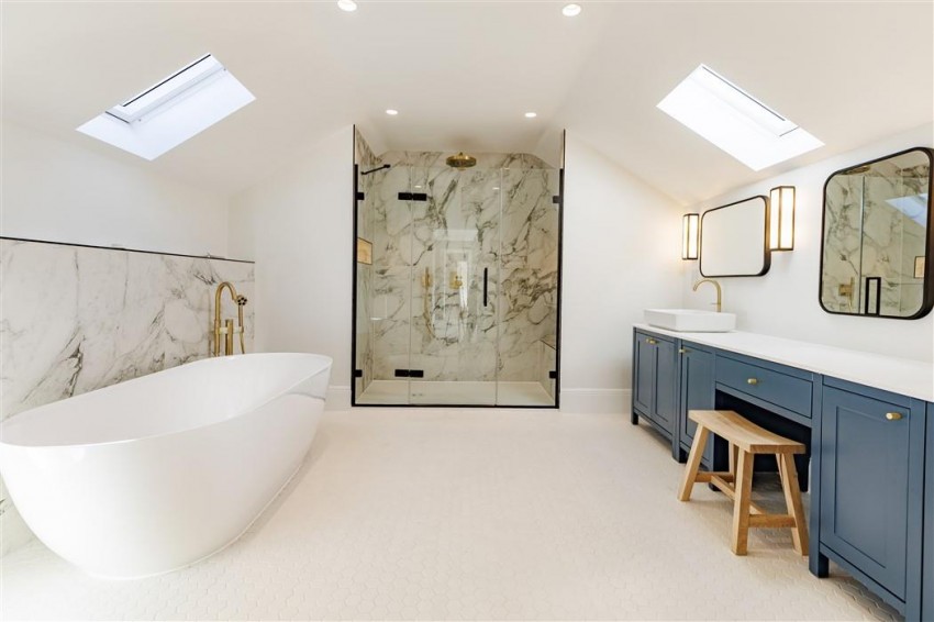 Images for MEADOW VIEW, Epping Lane, Stapleford Tawney,