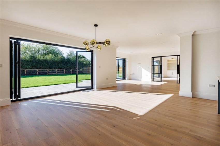 Images for MEADOW VIEW, Epping Lane, Stapleford Tawney,