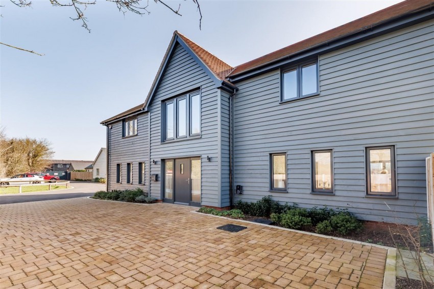 Images for MEADOW VIEW, Epping Lane, Stapleford Tawney,