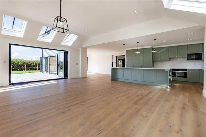 Images for MEADOW VIEW, Epping Lane, Stapleford Tawney,