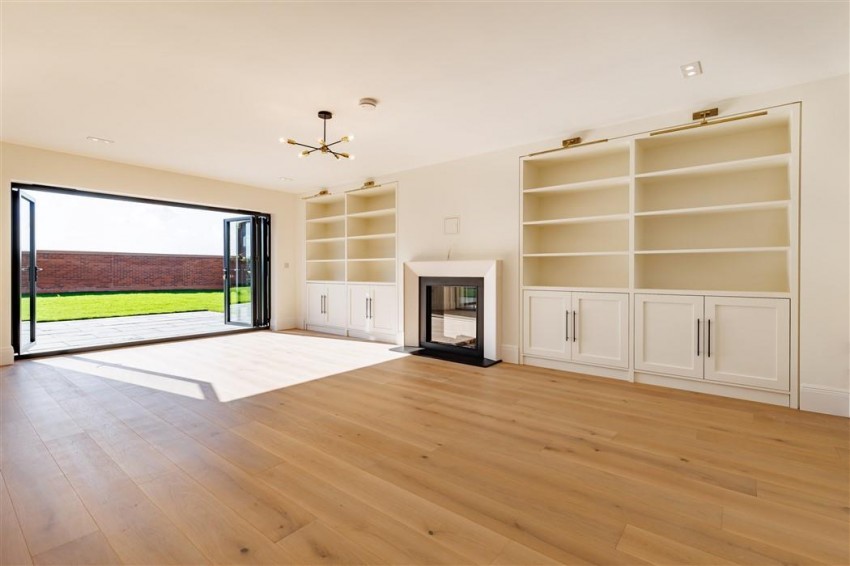 Images for MEADOW VIEW, Epping Lane, Stapleford Tawney,