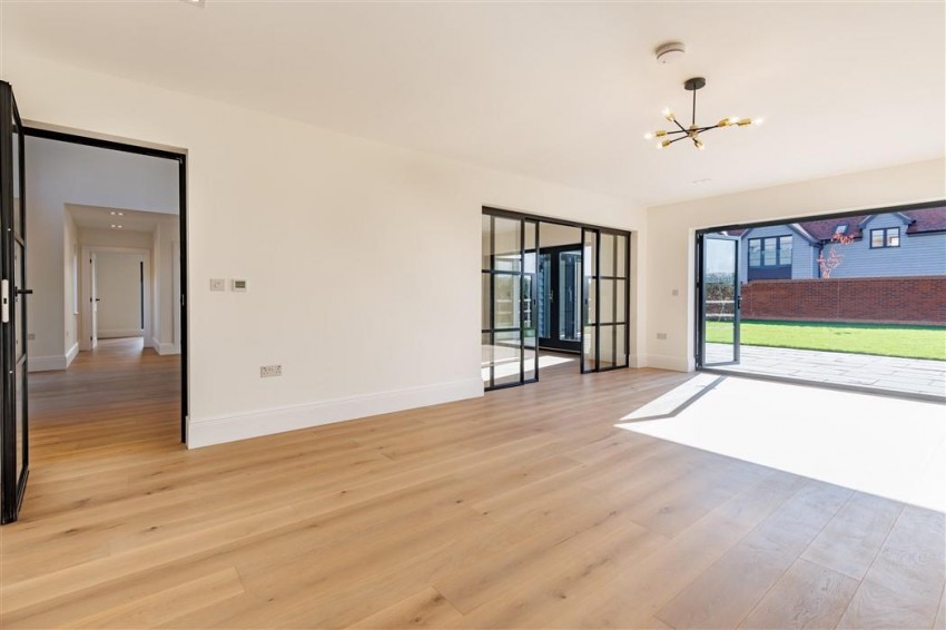 Images for MEADOW VIEW, Epping Lane, Stapleford Tawney,