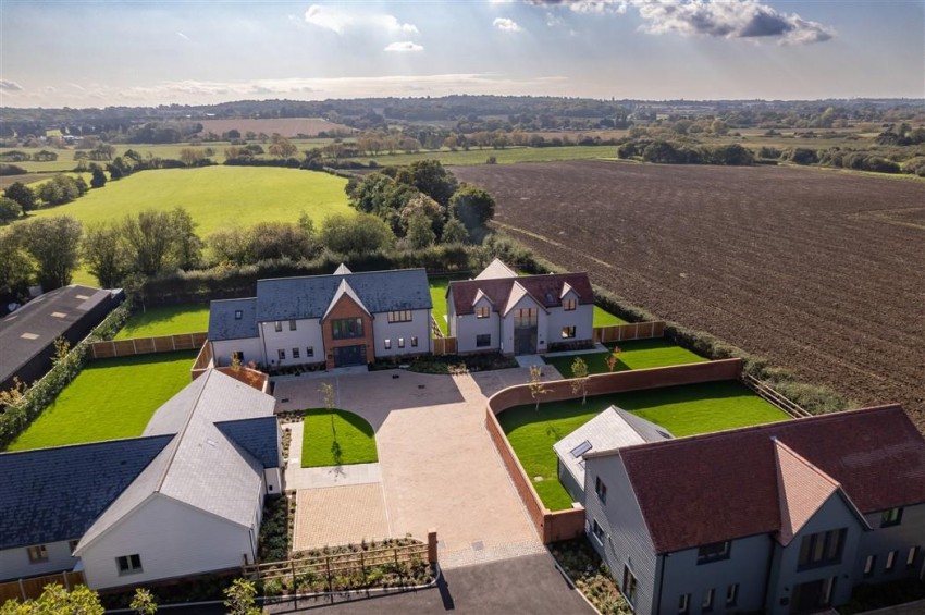 Images for MEADOW VIEW, Epping Lane, Stapleford Tawney,