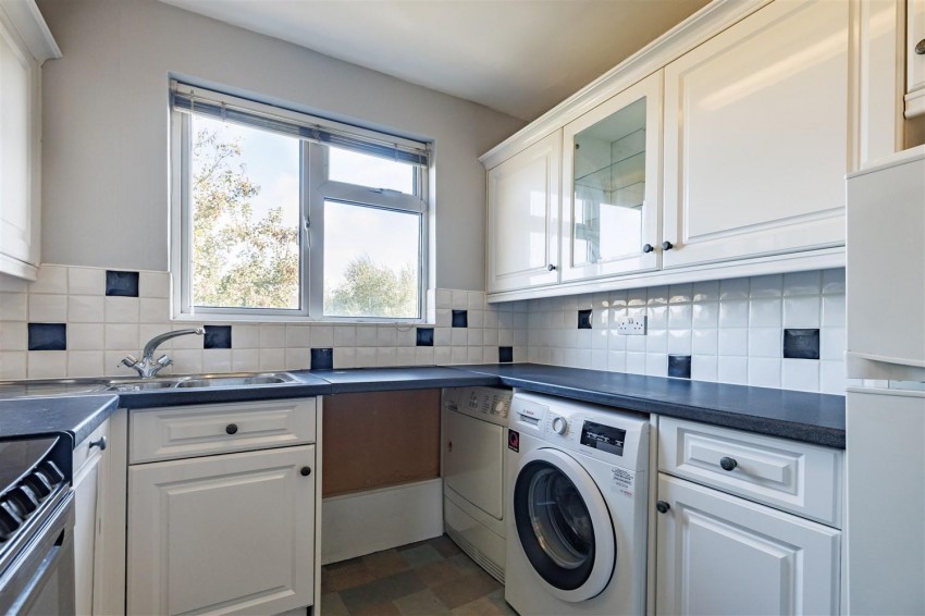 Images for St Helens Court, Hemnall Street, Epping