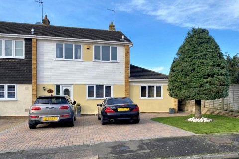 View Full Details for The Birches, North Weald