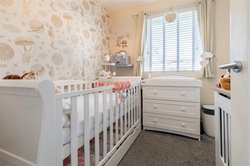 Images for Centre Drive, Epping