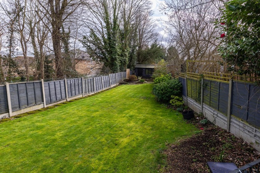 Images for Centre Drive, Epping
