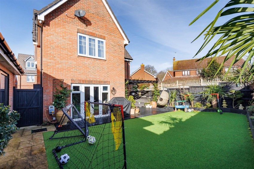Images for Archer Close, Coopersale, Epping