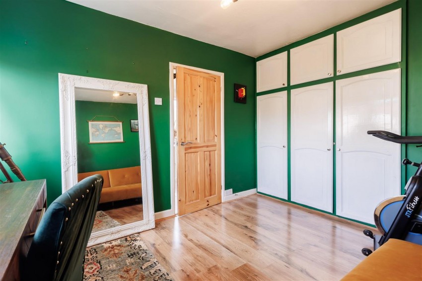 Images for Holt Way, Chigwell