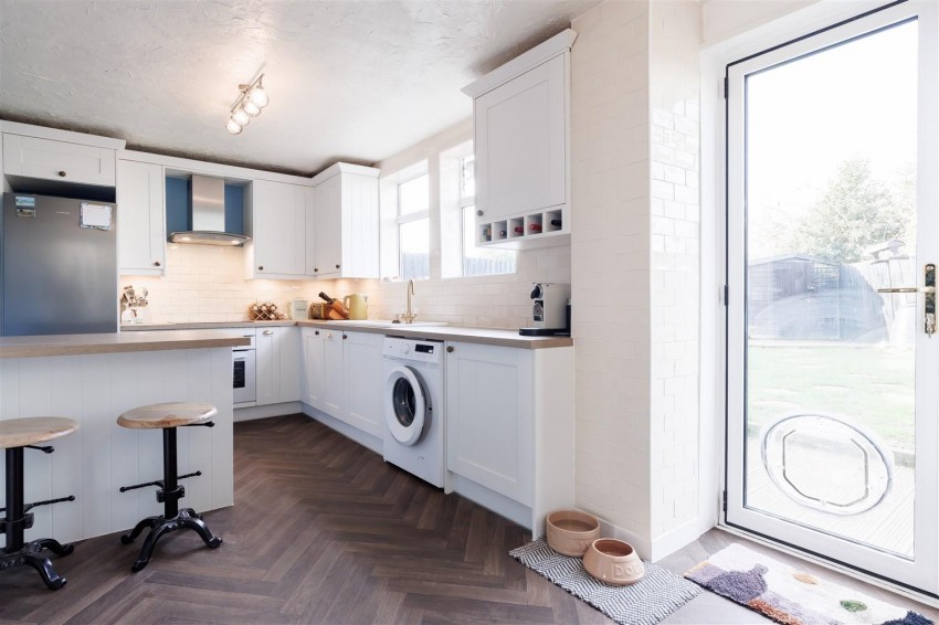 Images for Holt Way, Chigwell