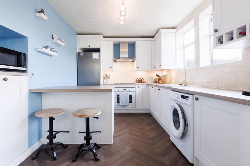 Images for Holt Way, Chigwell