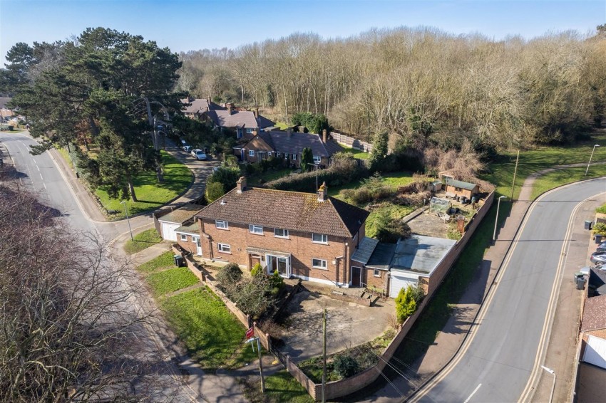 Images for Centre Drive, Epping