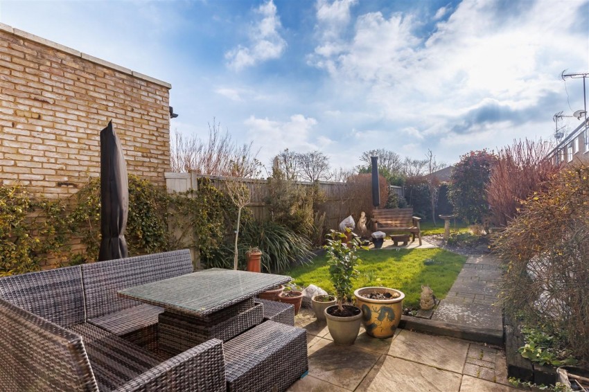 Images for Highfield Green, Epping
