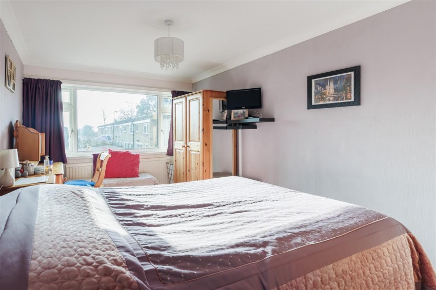 Images for Highfield Green, Epping