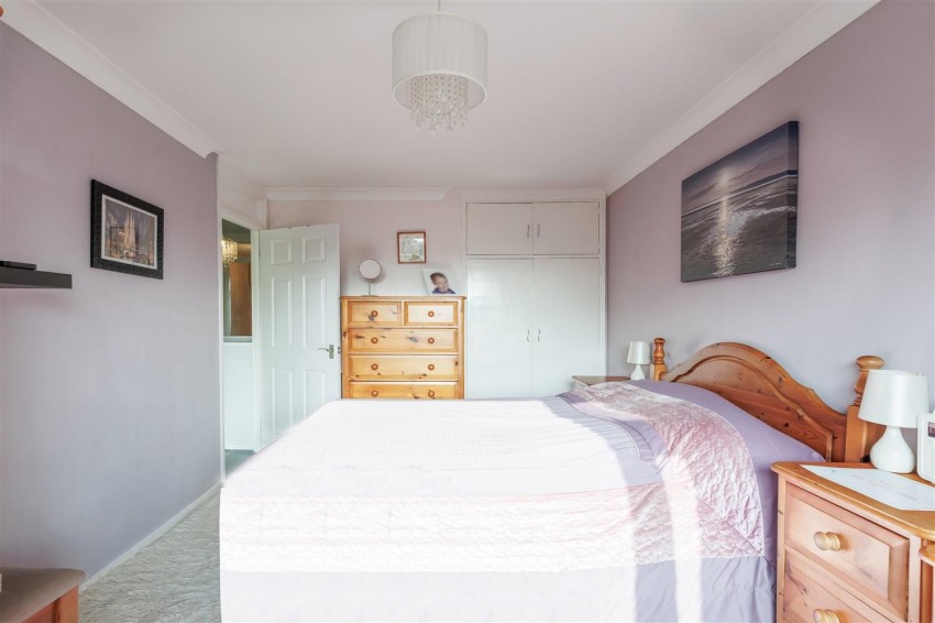 Images for Highfield Green, Epping