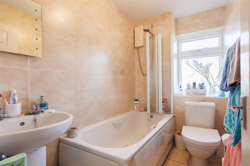 Images for Highfield Green, Epping