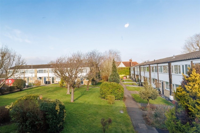 Images for Highfield Green, Epping