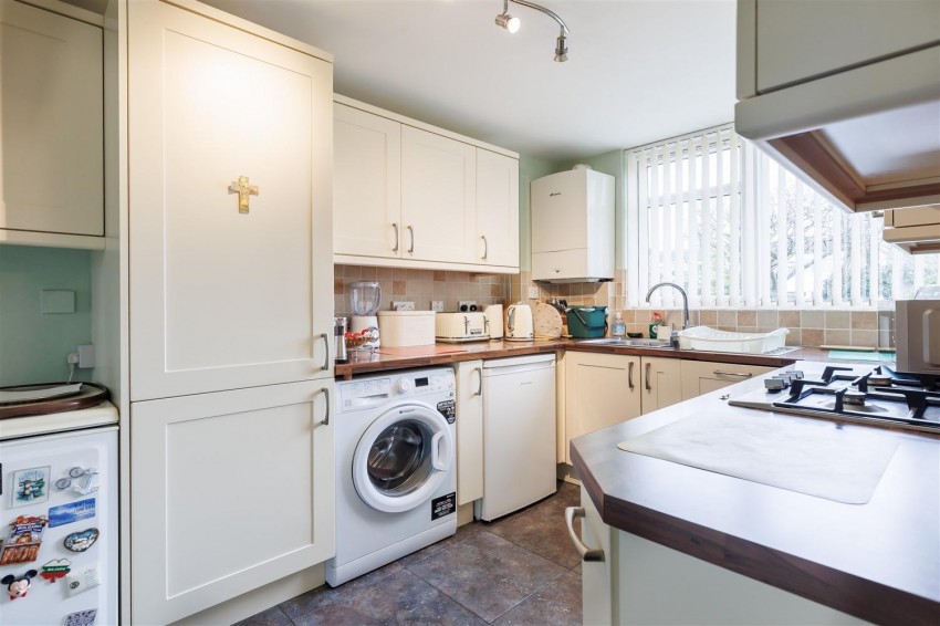 Images for Highfield Green, Epping