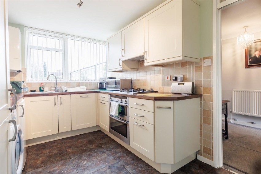 Images for Highfield Green, Epping