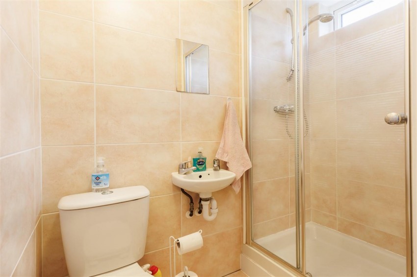 Images for Highfield Green, Epping