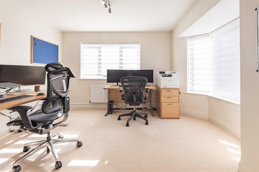 Images for Kings Wood Park, Epping