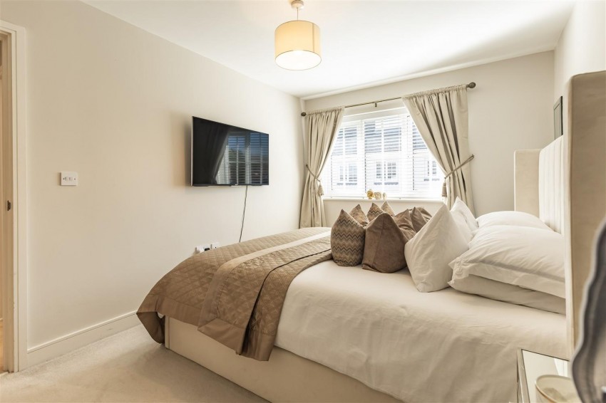 Images for Sunnymede, Sunnymede, Chigwell