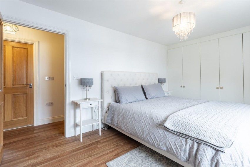 Images for Kings Wood Park, Epping