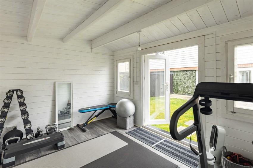 Images for Kings Wood Park, Epping