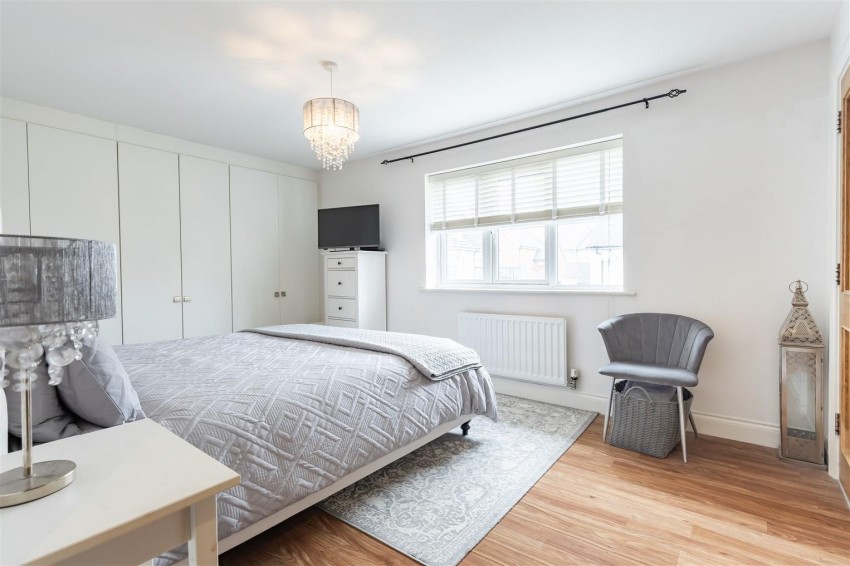 Images for Kings Wood Park, Epping