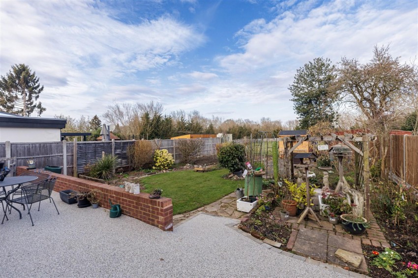 Images for New Farm Drive, Abridge