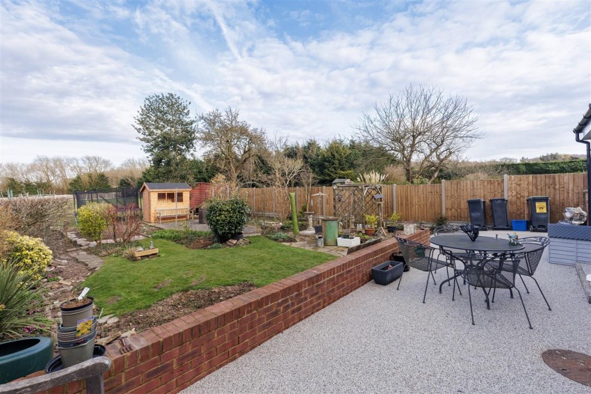 Images for New Farm Drive, Abridge