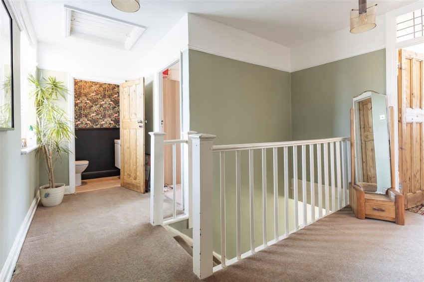 Images for Crows Road, Epping