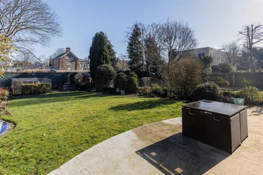 Images for Crows Road, Epping