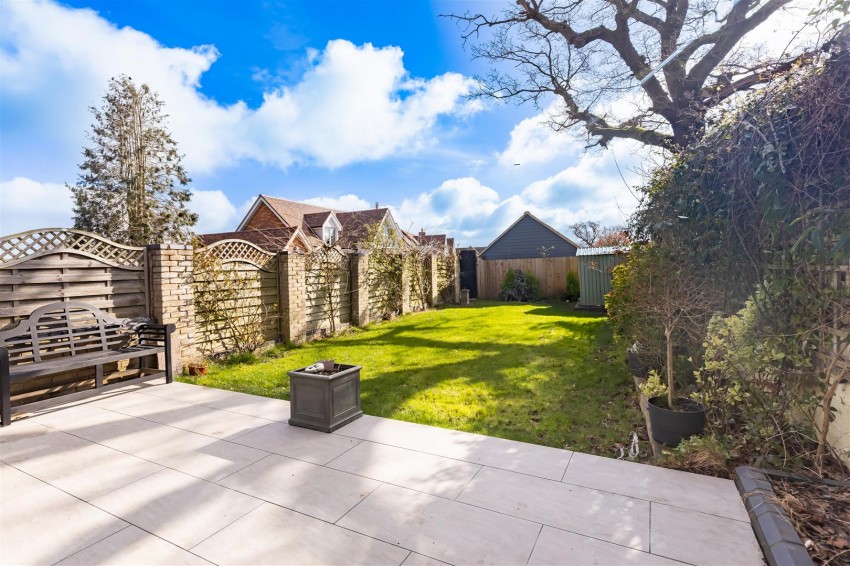 Images for Pipers Farm, Lippitts Hill, Loughton