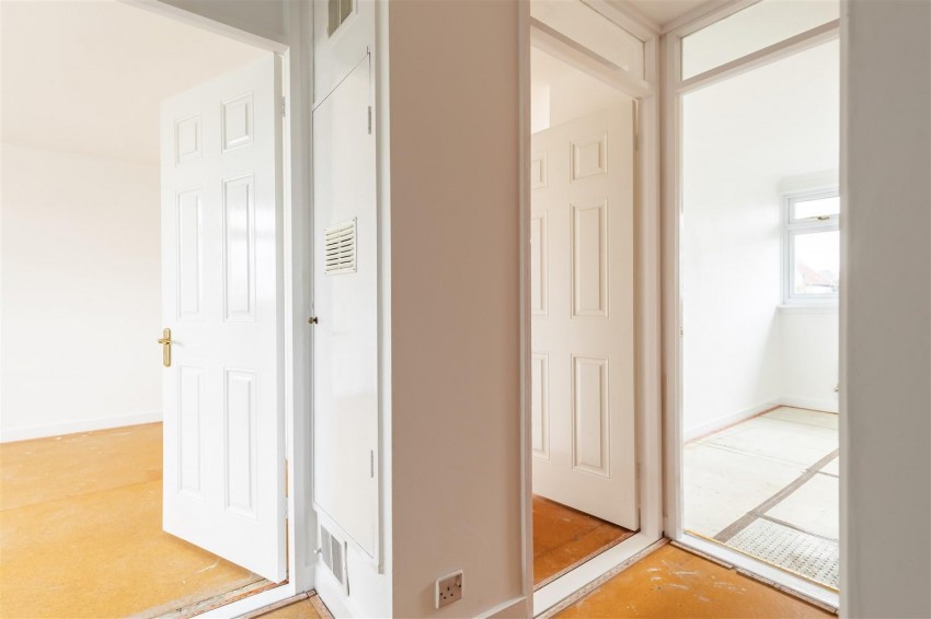 Images for Parklands, Coopersale.