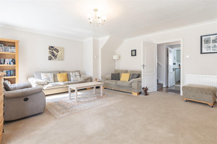 Images for Thornhill, North Weald