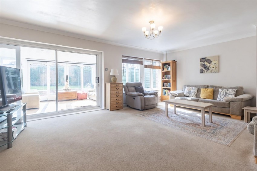 Images for Thornhill, North Weald