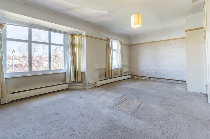 Images for Heath Drive, Theydon Bois
