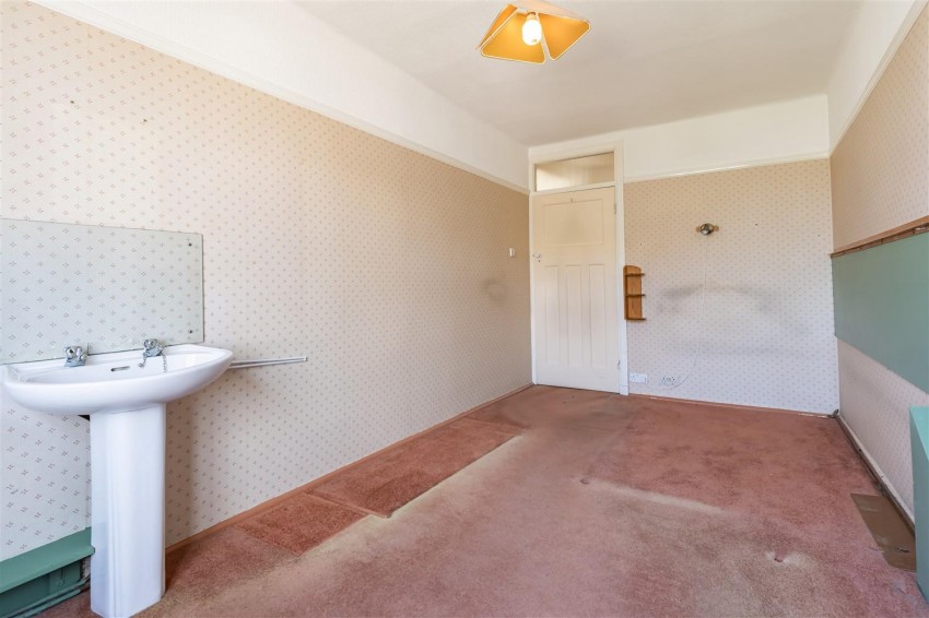 Images for Heath Drive, Theydon Bois