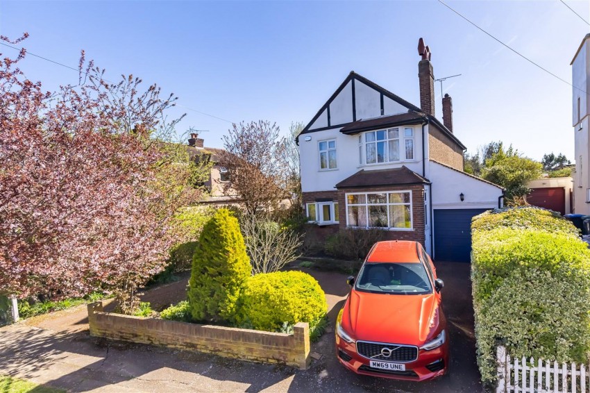 Images for Heath Drive, Theydon Bois