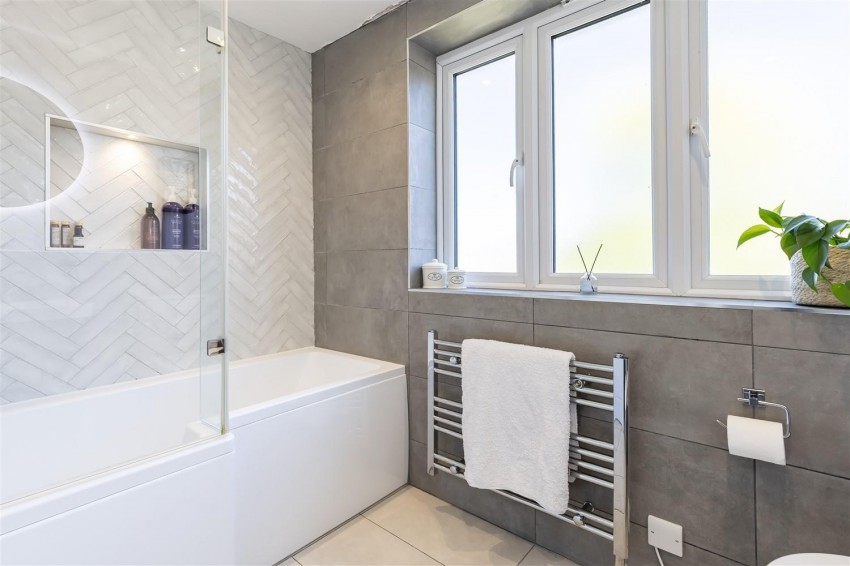 Images for Crows Road, Epping