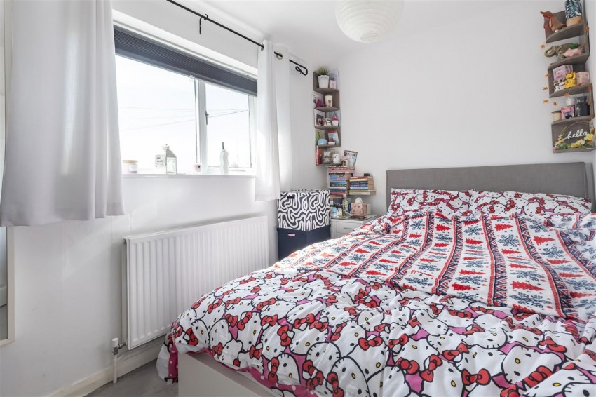 Images for Beaconfield Road, Epping