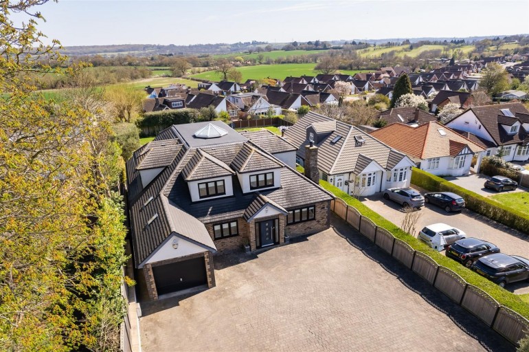 Bower Hill, Epping