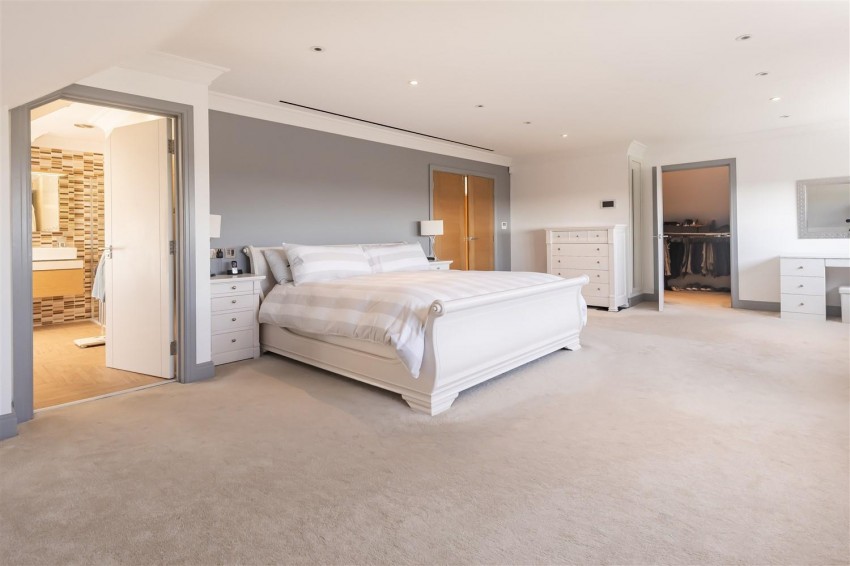 Images for Bower Hill, Epping
