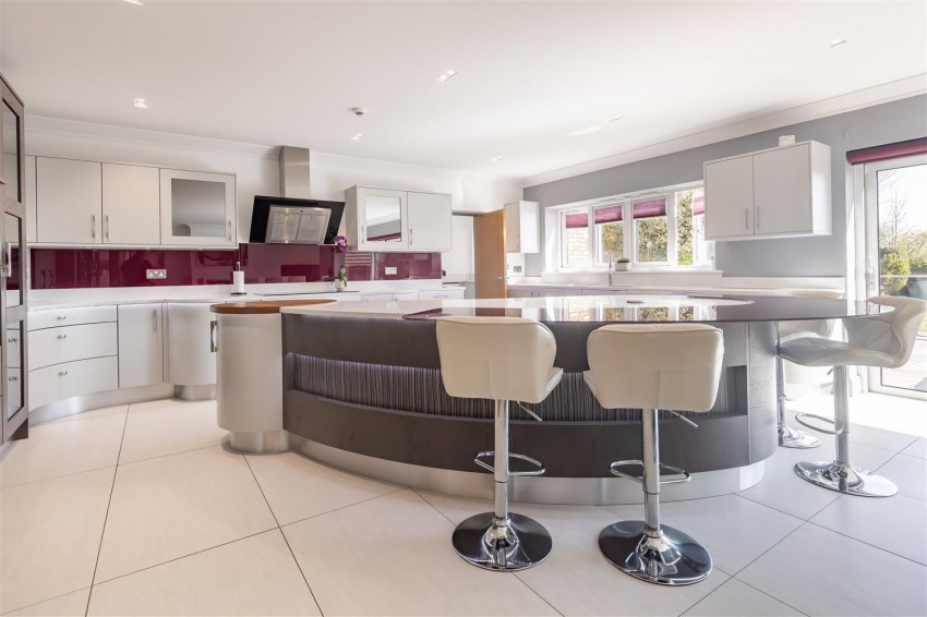 Images for Bower Hill, Epping