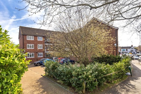 View Full Details for Forest Drive, Theydon Bois