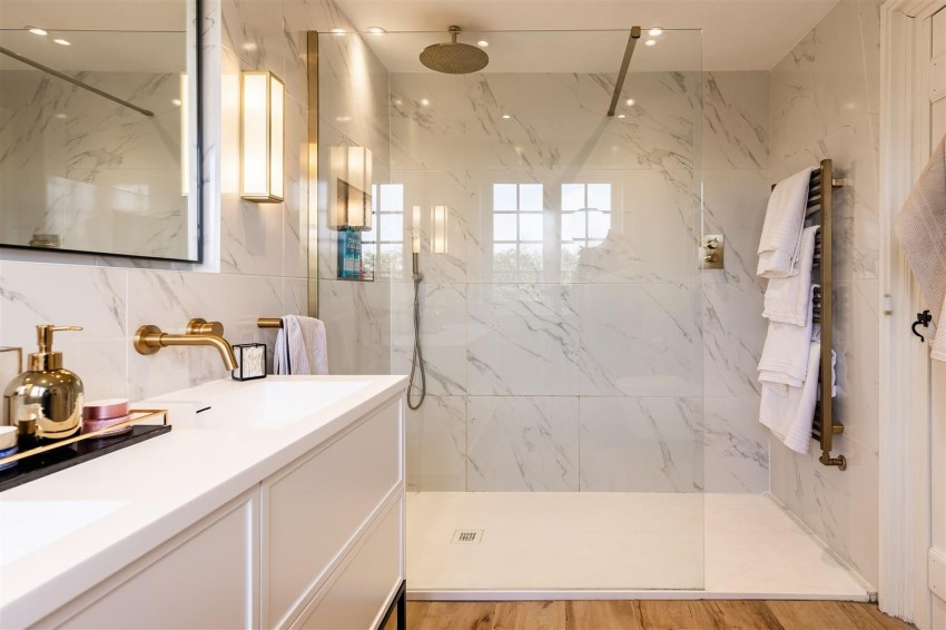 Images for Fernhall Lane, Upshire