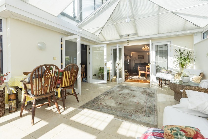 Images for Loughton Lane, Theydon Bois